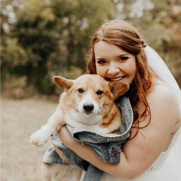 Meet your Posher, Jessica - Picture 2 of 8